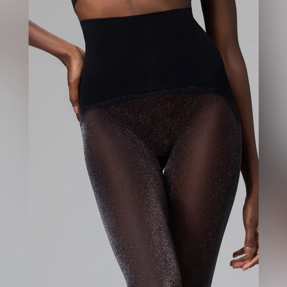 PLAY SHIMMER
FREE HUGGING SEAMLESS TIGHTS - Picture 2 of 5